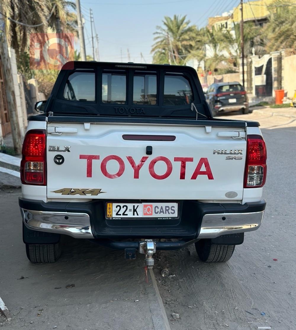 تويوتا هايلوكس